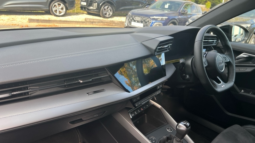 Used Audi A3 2023 for sale - 76717230: Photo 2