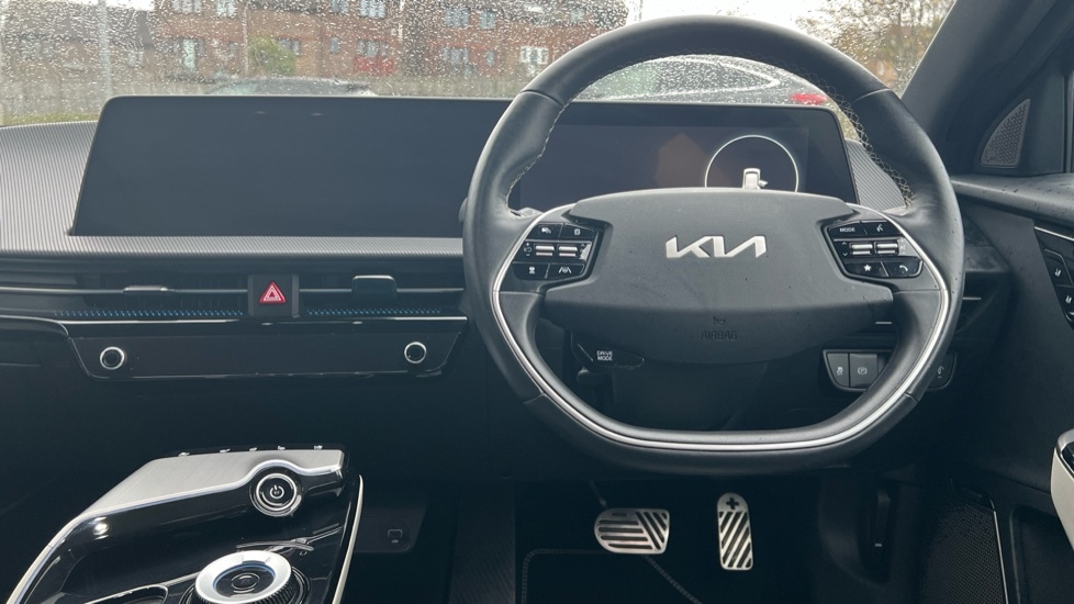 Used Kia EV6 2023 for sale - 76888860: Photo 11