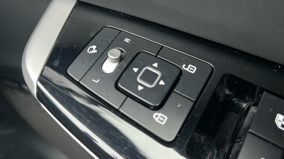 Used Kia EV6 2023 for sale - 76888860: Photo 52