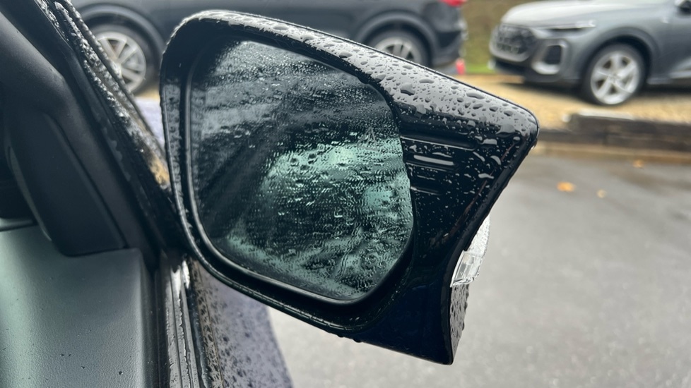 Used Kia EV6 2023 for sale - 76888860: Photo 53