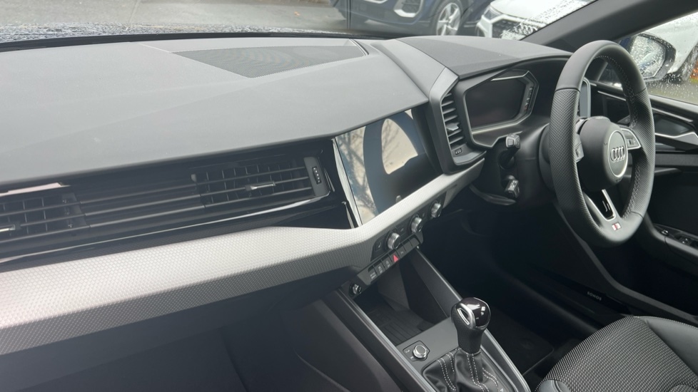 Used Audi A1 2025 for sale - 76684174: Photo 2