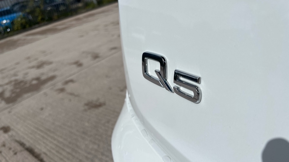 Vehicle 44