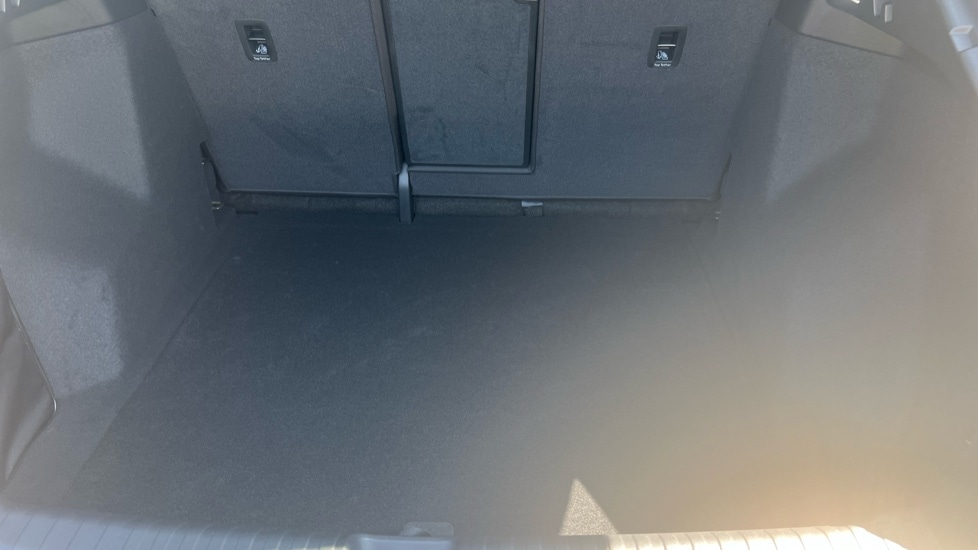 Used Audi Q4 e-tron 2025 for sale - 77067698: Photo 18