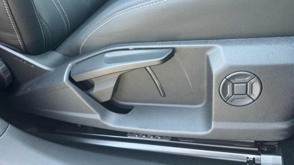 Used Audi Q4 e-tron 2025 for sale - 77067698: Photo 29