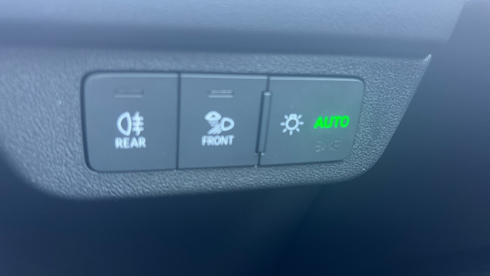 Used Audi Q4 e-tron 2025 for sale - 77067698: Photo 35