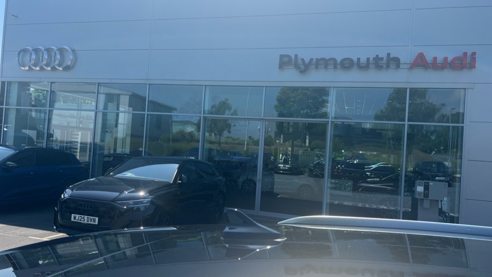 Used Audi Q4 e-tron 2025 for sale - 77067698: Photo 42