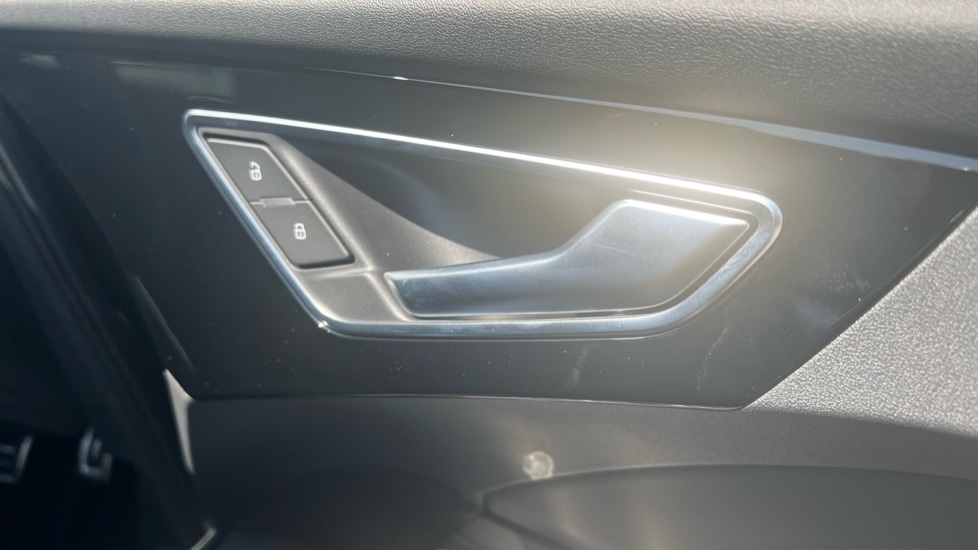 Used Audi Q4 e-tron 2025 for sale - 77067698: Photo 58