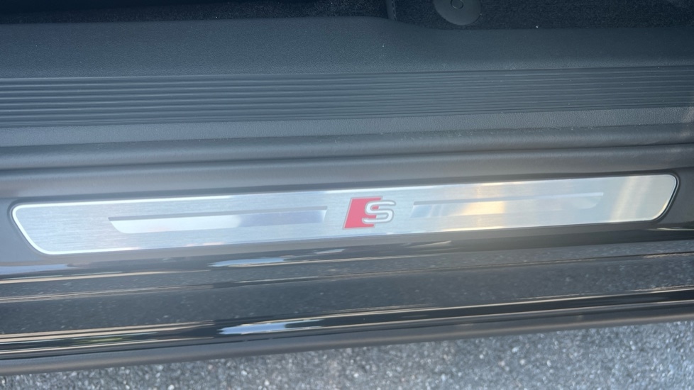 Used Audi Q4 e-tron 2025 for sale - 77067698: Photo 59