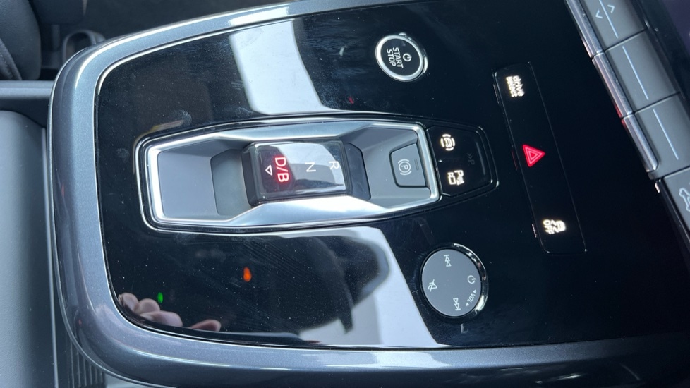 Used Audi Q4 e-tron 2025 for sale - 77067698: Photo 67