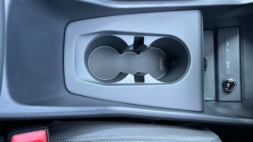 Used Audi Q4 e-tron 2025 for sale - 77067698: Photo 69