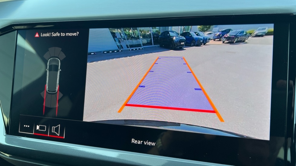 Used Audi Q4 e-tron 2025 for sale - 77067698: Photo 73