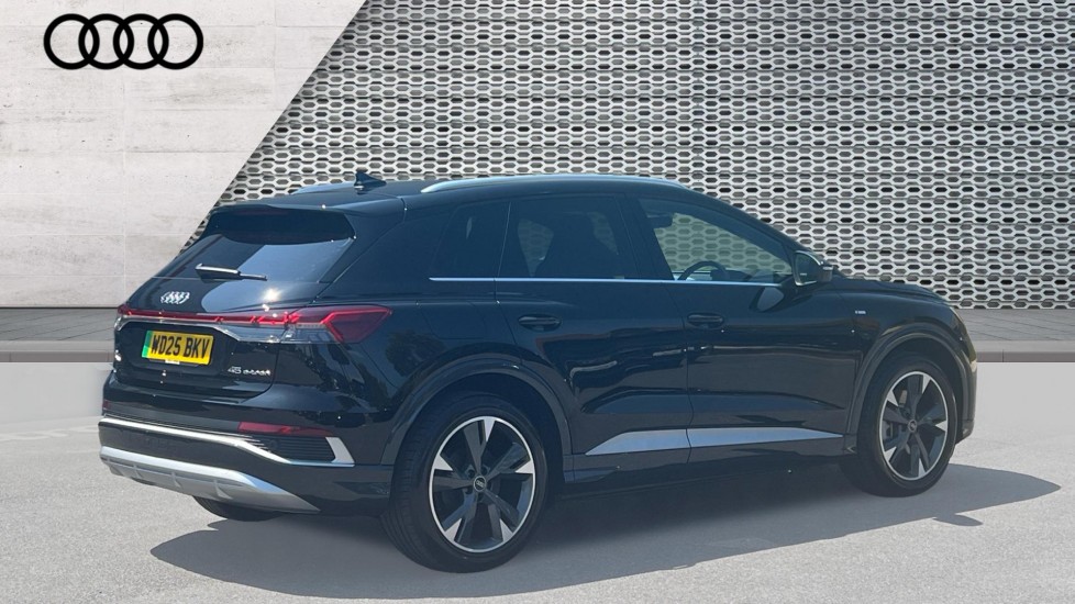 Used Audi Q4 e-tron 2025 for sale - 77067698: Photo 8