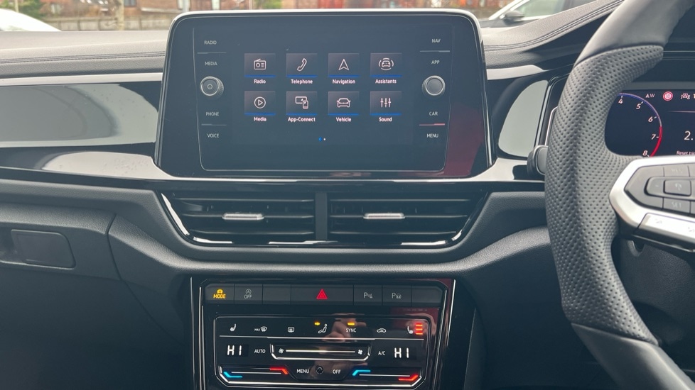 Used Volkswagen T-Roc 2025 for sale - 76434611: Photo 12