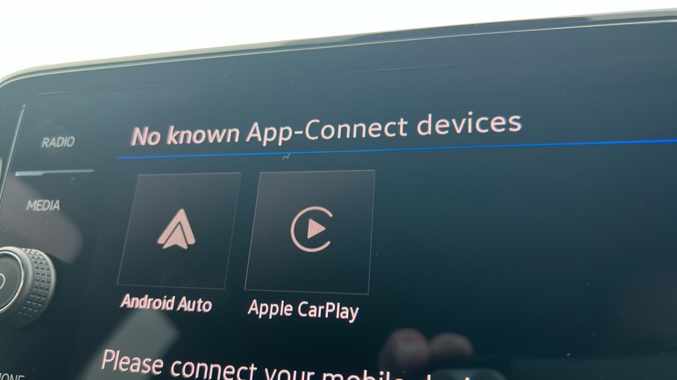 Used Volkswagen T-Roc 2025 for sale - 76434611: Photo 40