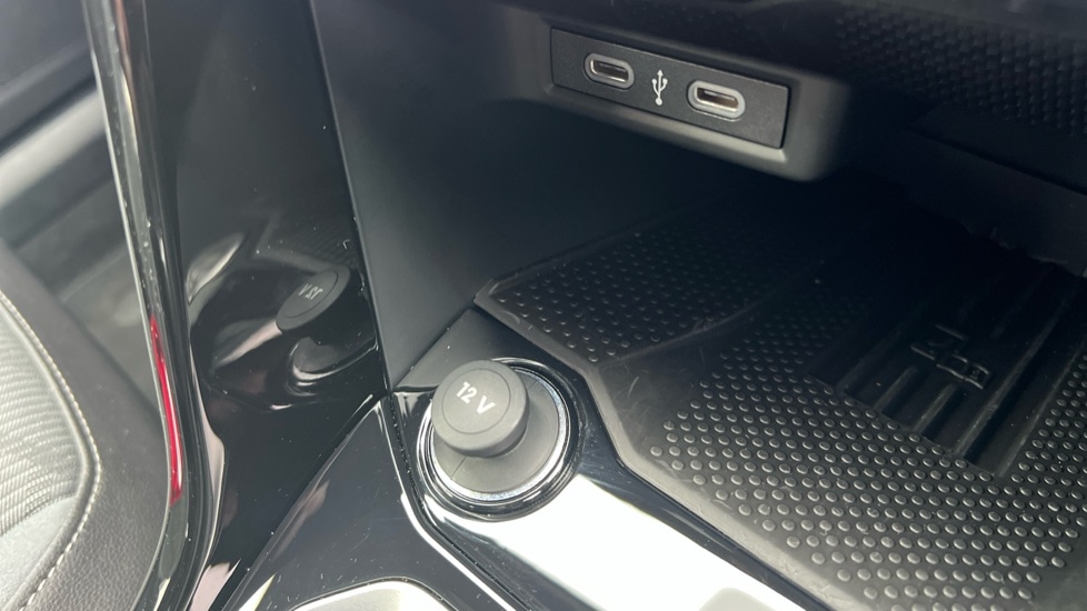 Used Volkswagen T-Roc 2025 for sale - 76434611: Photo 47