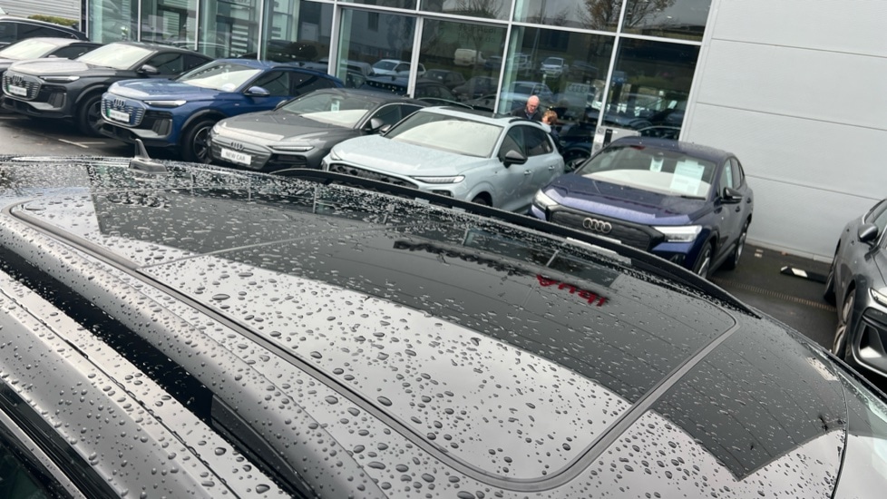 Used Volkswagen T-Roc 2025 for sale - 76434611: Photo 61