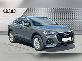 Audi - Q3