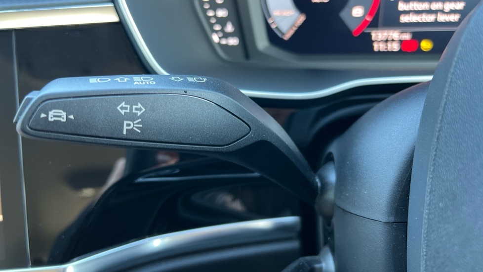 Used Audi Q3 2023 for sale - 76942891: Photo 31