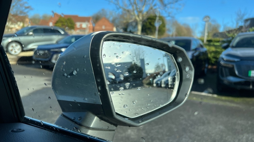 Used Audi Q3 2023 for sale - 76942891: Photo 32