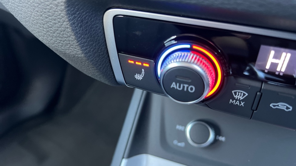 Used Audi Q3 2023 for sale - 76942891: Photo 47