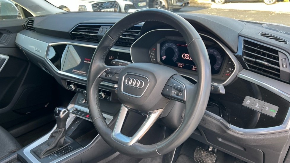 Used Audi Q3 2023 for sale - 76942891: Photo 6