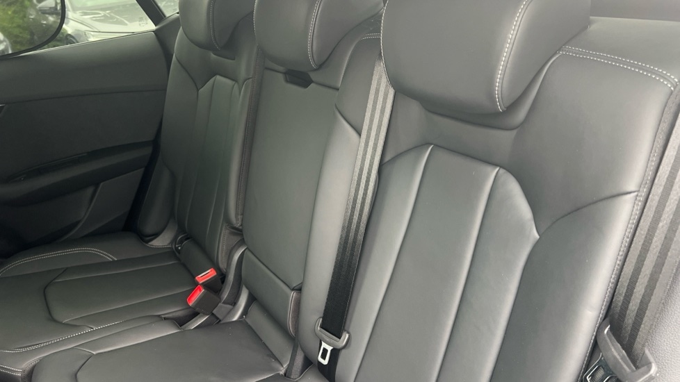 Used Audi Q8 2025 for sale - 76176375: Photo 15