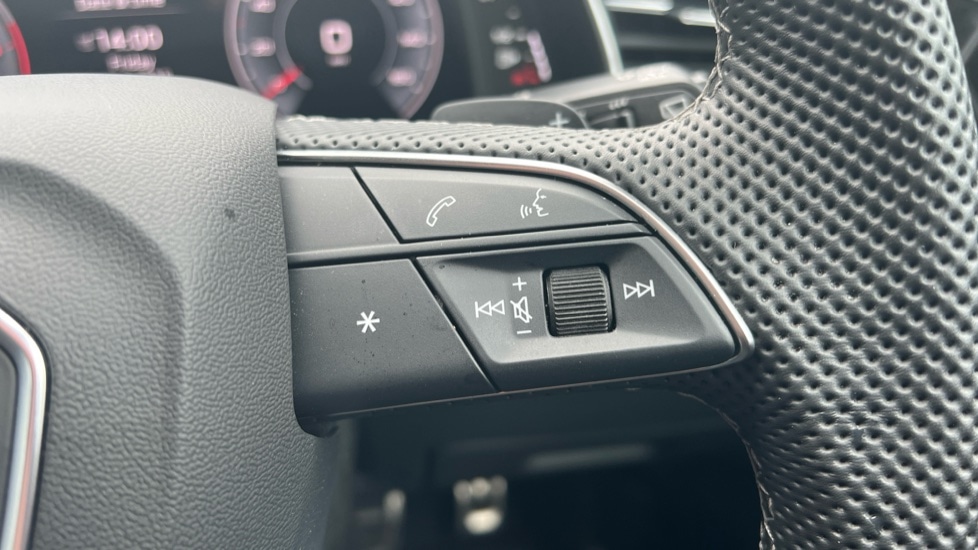 Used Audi Q8 2025 for sale - 76176375: Photo 23