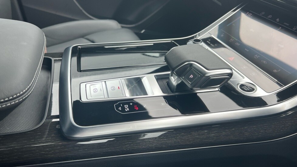 Used Audi Q8 2025 for sale - 76176375: Photo 27