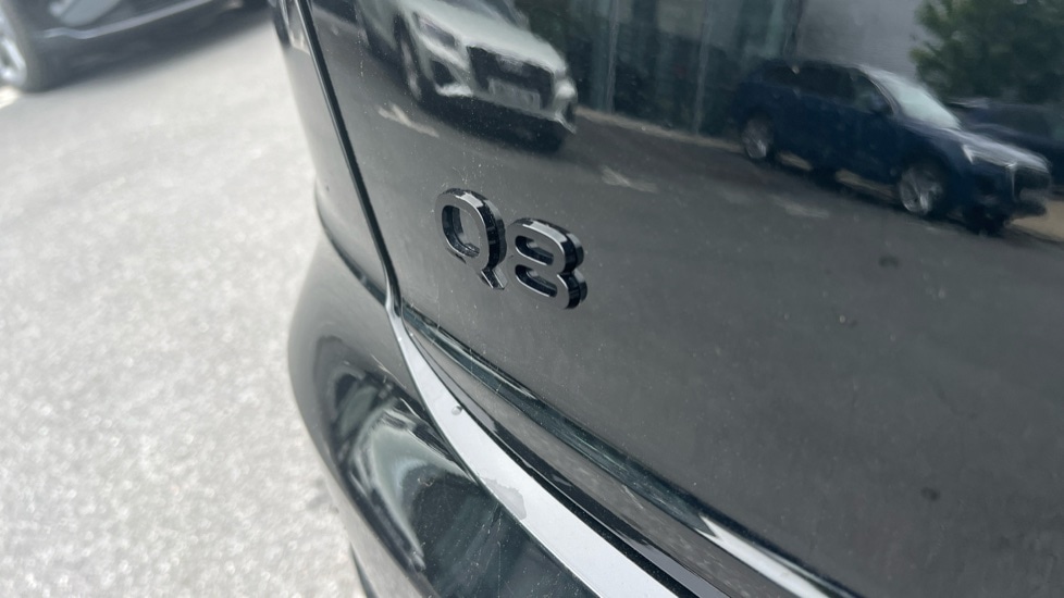 Used Audi Q8 2025 for sale - 76176375: Photo 50
