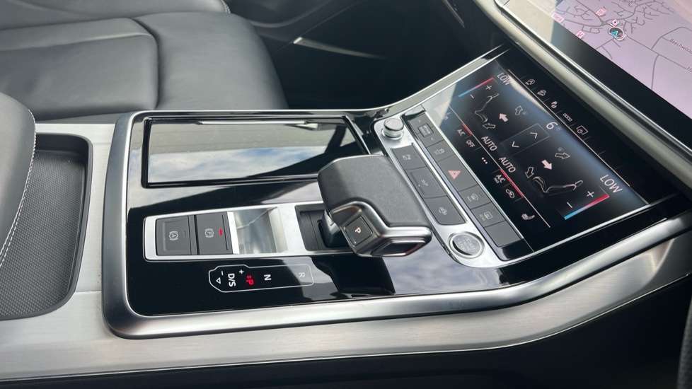 Used Audi Q7 2023 for sale - 76140374: Photo 27