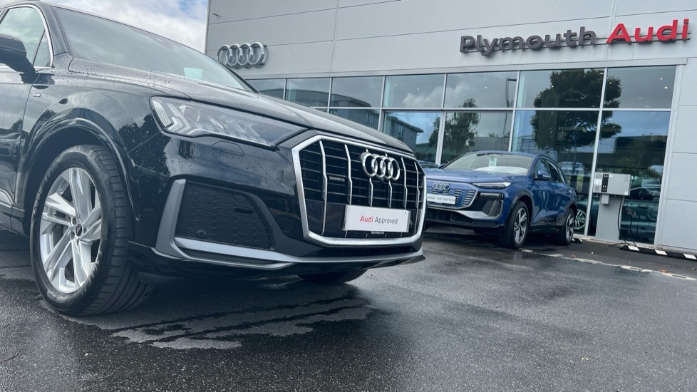 Used Audi Q7 2023 for sale - 76140374: Photo 54