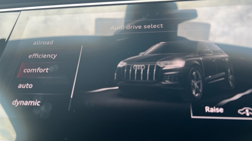 Used Audi Q7 2023 for sale - 76140374: Photo 73