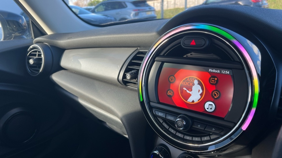 Used MINI Hatch 2020 for sale - 76602828: Photo 21