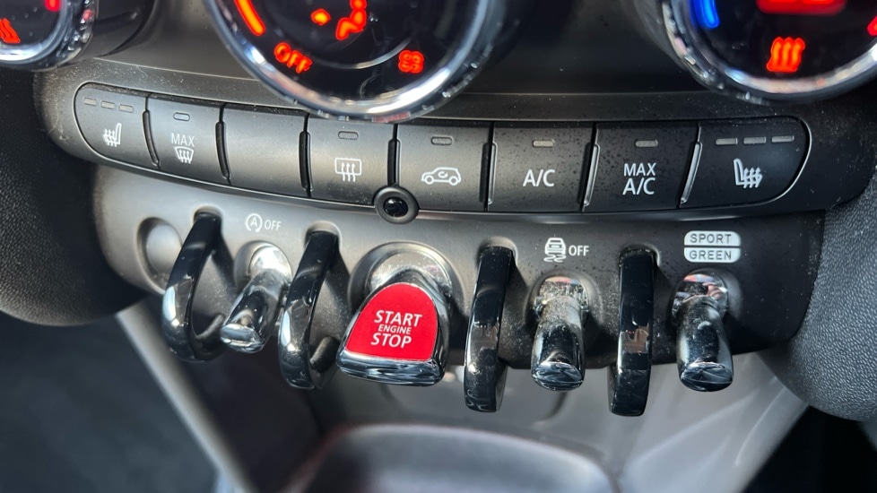 Used MINI Hatch 2020 for sale - 76602828: Photo 31