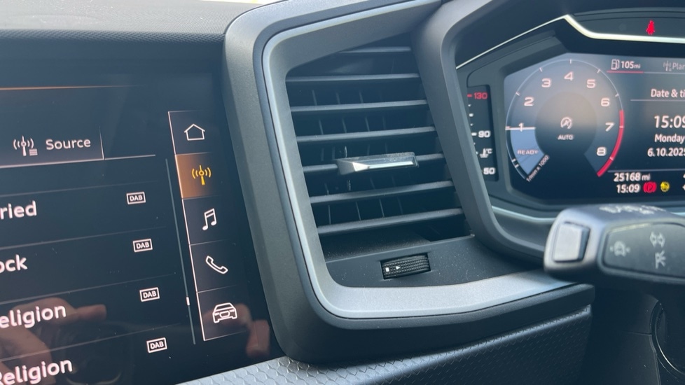 Used Audi A1 2023 for sale - 76523530: Photo 16