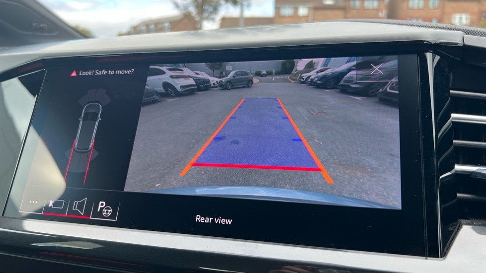 Used Audi Q4 e-tron 2023 for sale - 76501421: Photo 45