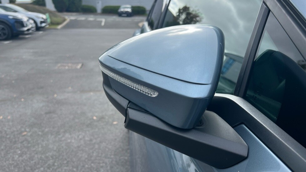 Used Audi Q4 e-tron 2023 for sale - 76501421: Photo 63