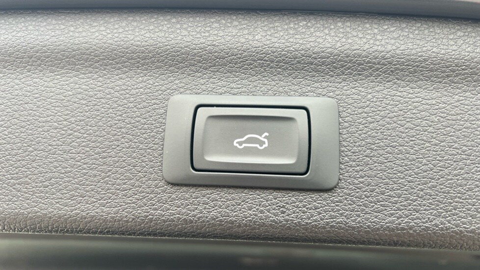 Vehicle 81