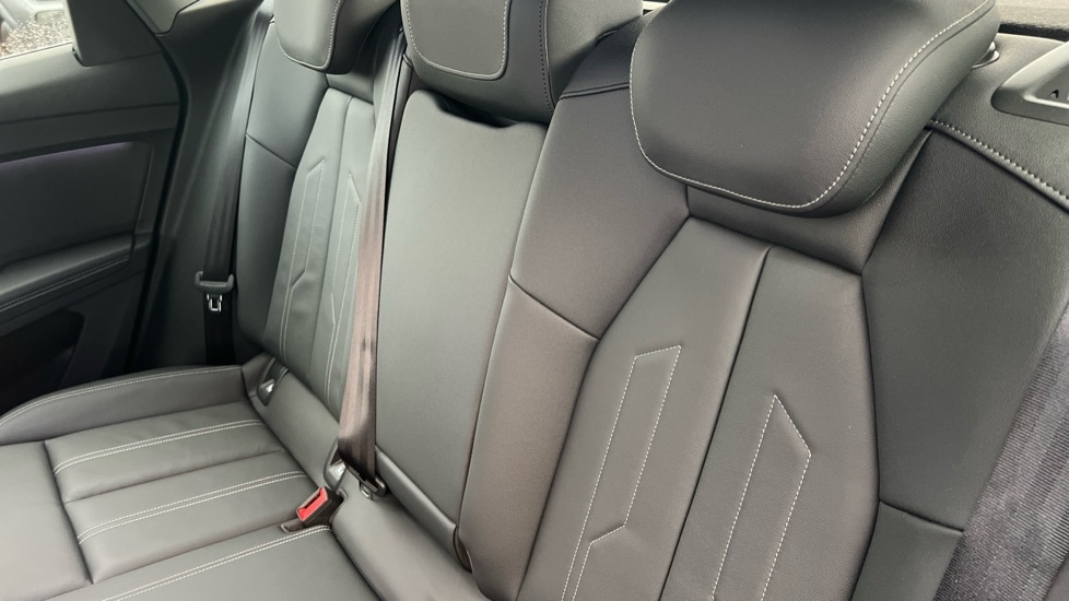 Used Audi Q4 e-tron 2024 for sale - 76539897: Photo 15