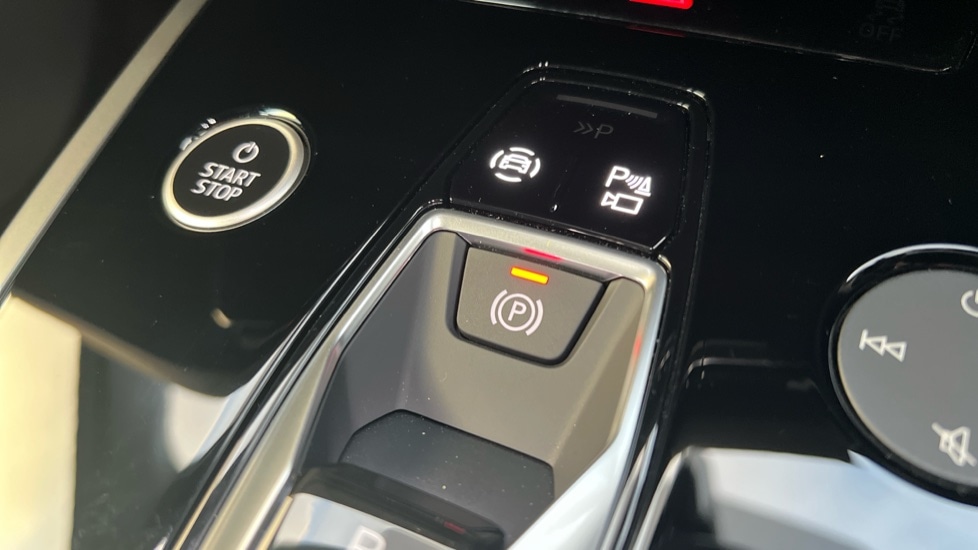 Used Audi Q4 e-tron 2024 for sale - 76539897: Photo 49