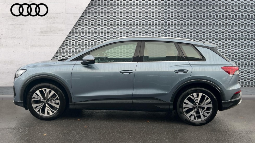 Used Audi Q4 e-tron 2024 for sale - 76539897: Photo 9