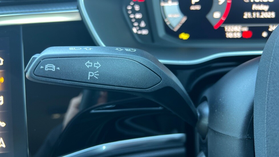 Used Audi Q3 2025 for sale - 76640266: Photo 31