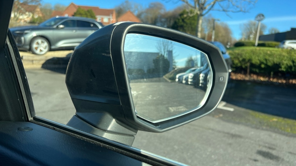 Used Audi Q3 2025 for sale - 76640266: Photo 32