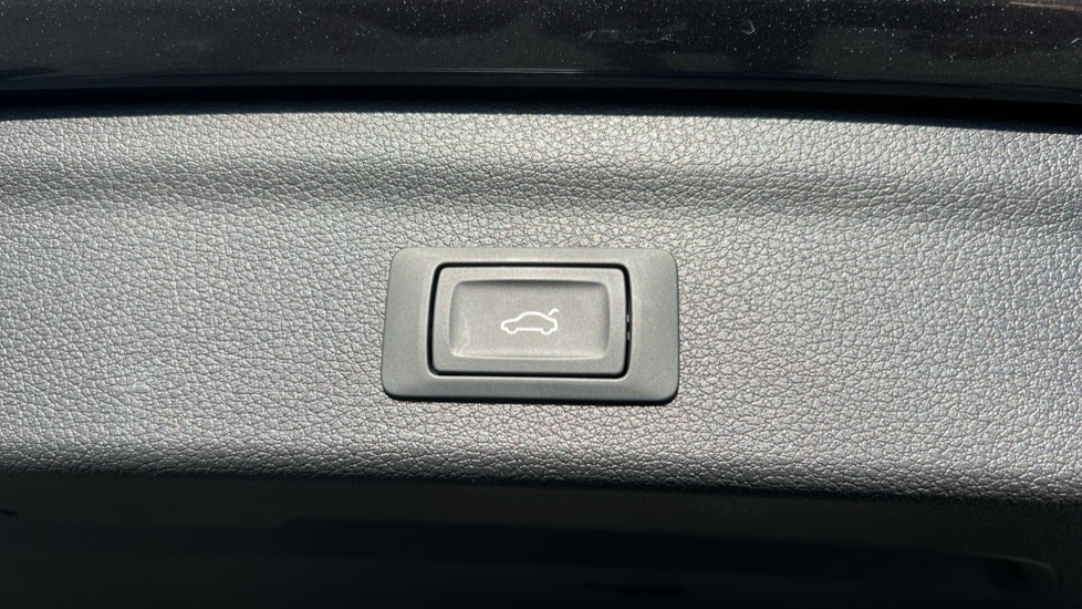 Used Audi Q3 2025 for sale - 76640266: Photo 59