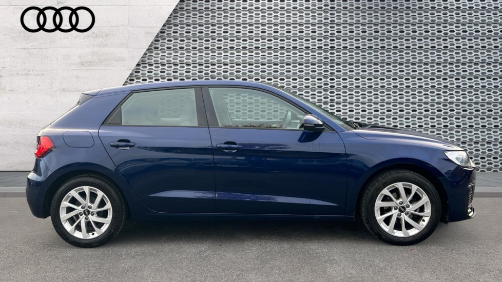 Used Audi A1 2024 for sale - 76372812: Photo 4