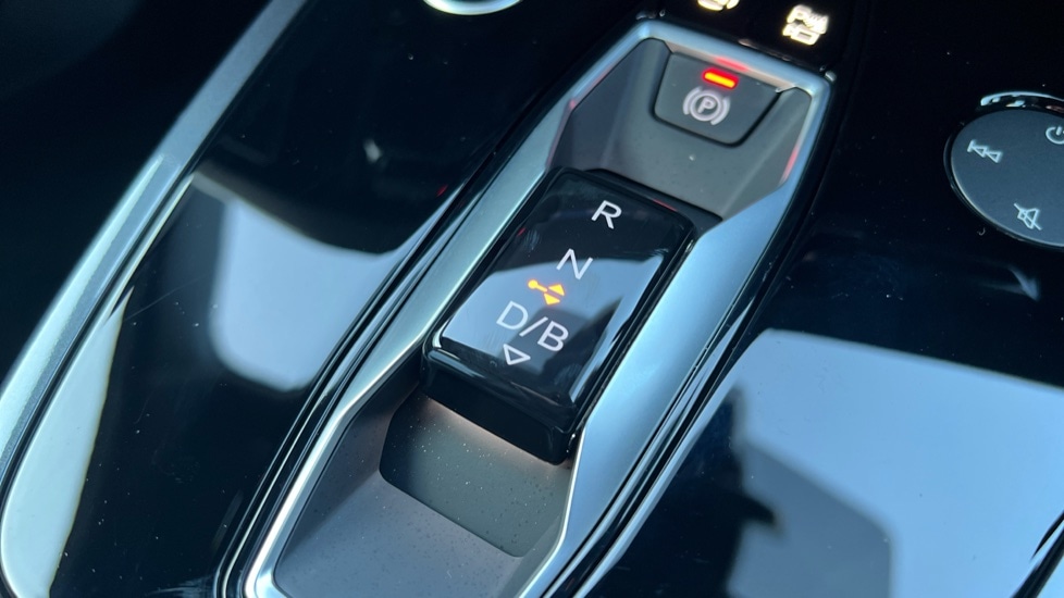 Used Audi Q4 e-tron 2025 for sale - 76567908: Photo 26