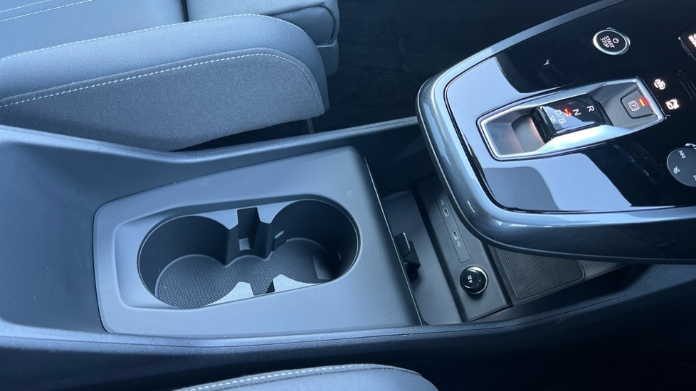 Used Audi Q4 e-tron 2025 for sale - 76567908: Photo 27