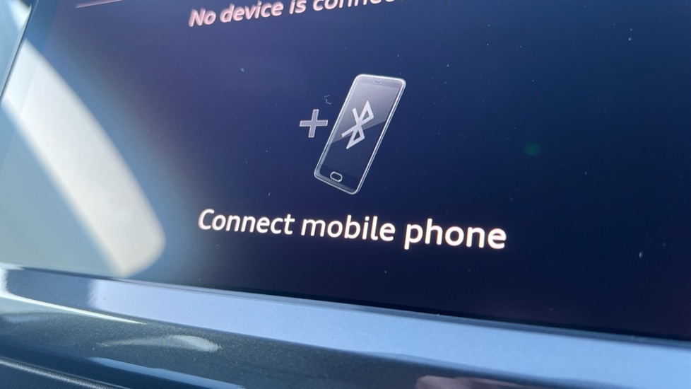 Used Audi Q4 e-tron 2025 for sale - 76567908: Photo 42