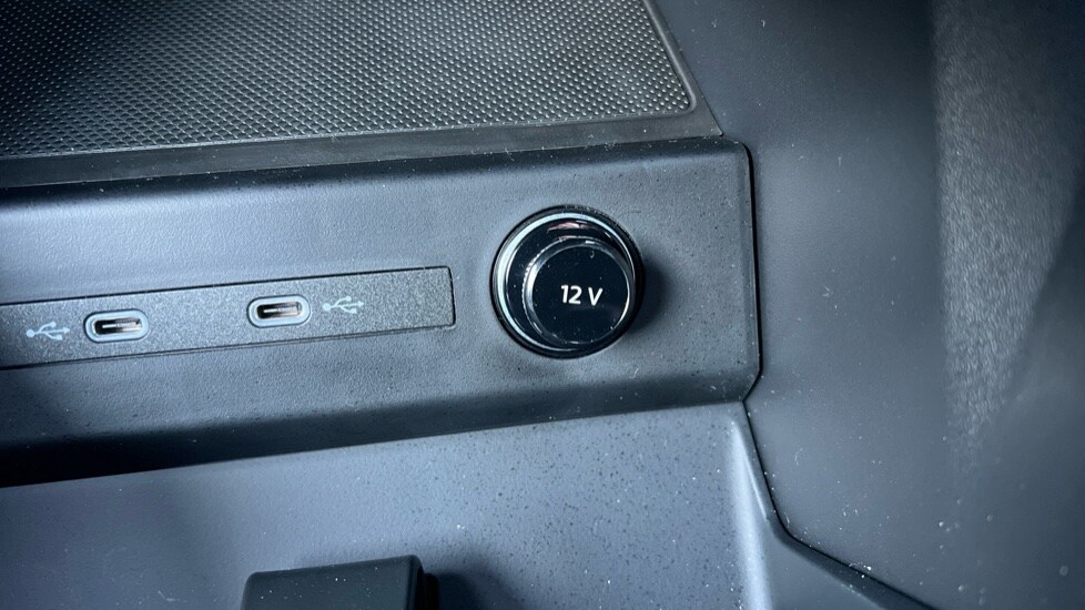 Used Audi Q4 e-tron 2025 for sale - 76567908: Photo 50