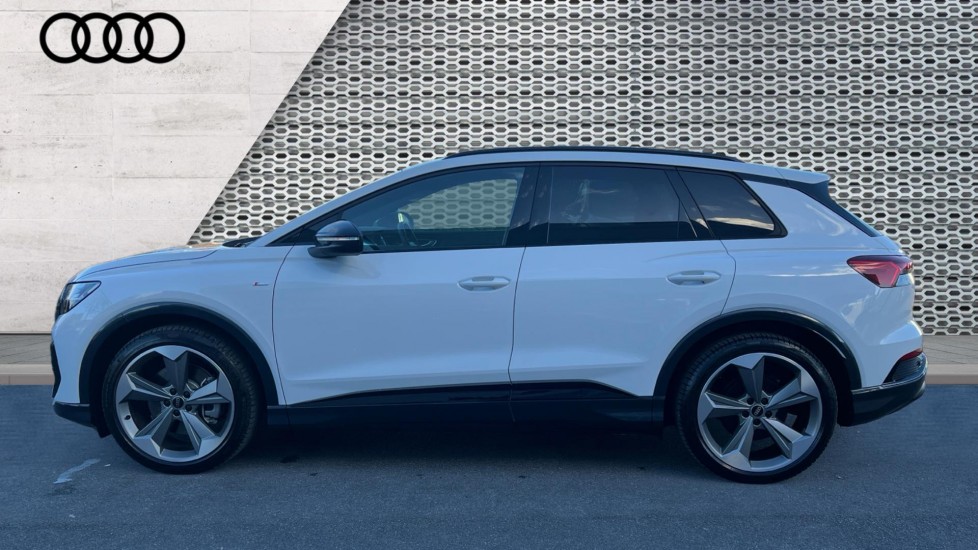 Used Audi Q4 e-tron 2025 for sale - 76567908: Photo 9